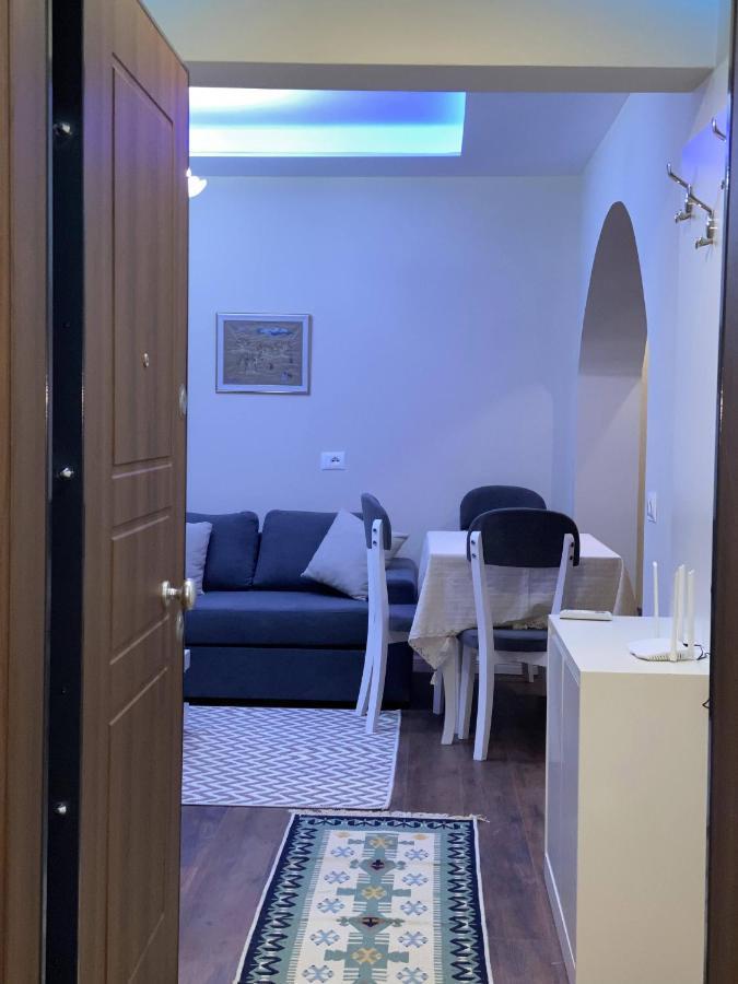 Komatas Modern Apartments In Bllok Area Тирана Экстерьер фото