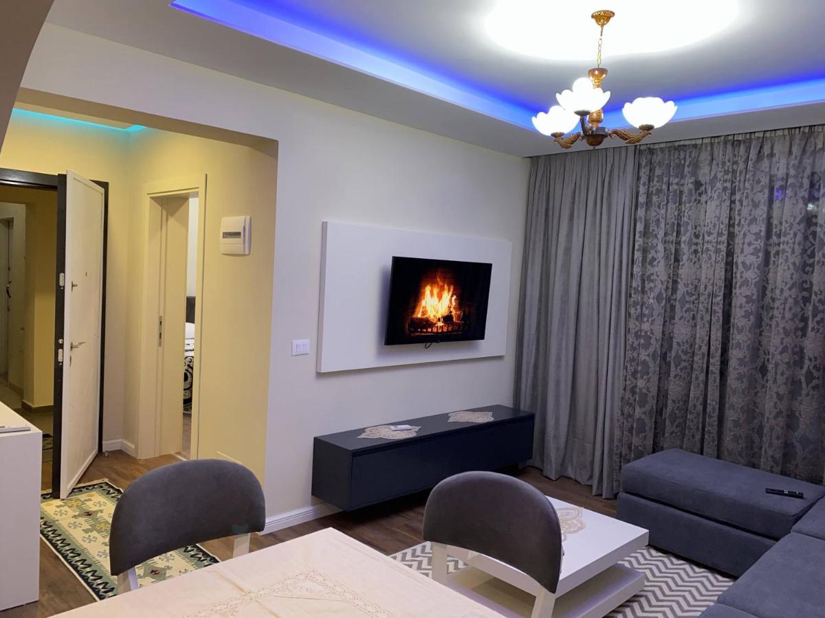 Komatas Modern Apartments In Bllok Area Тирана Экстерьер фото