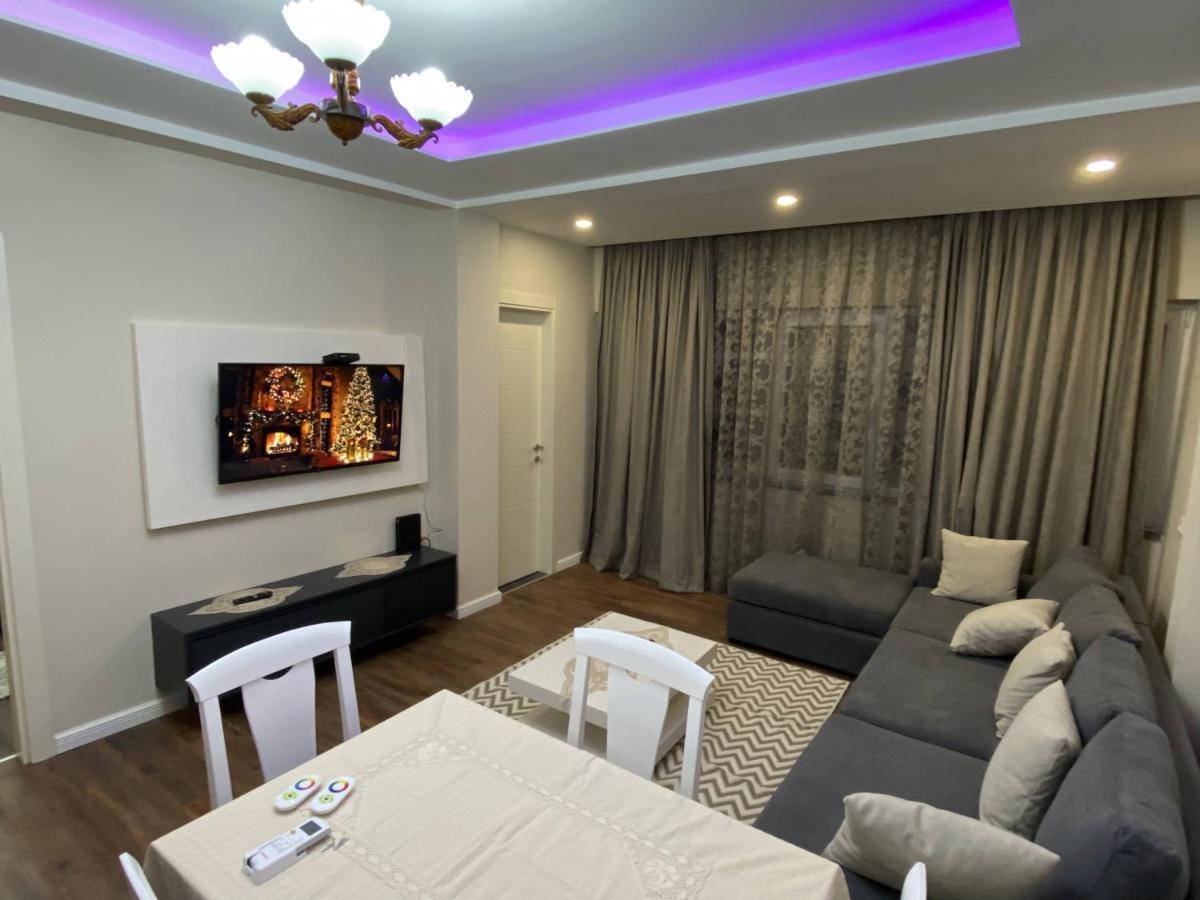 Komatas Modern Apartments In Bllok Area Тирана Экстерьер фото