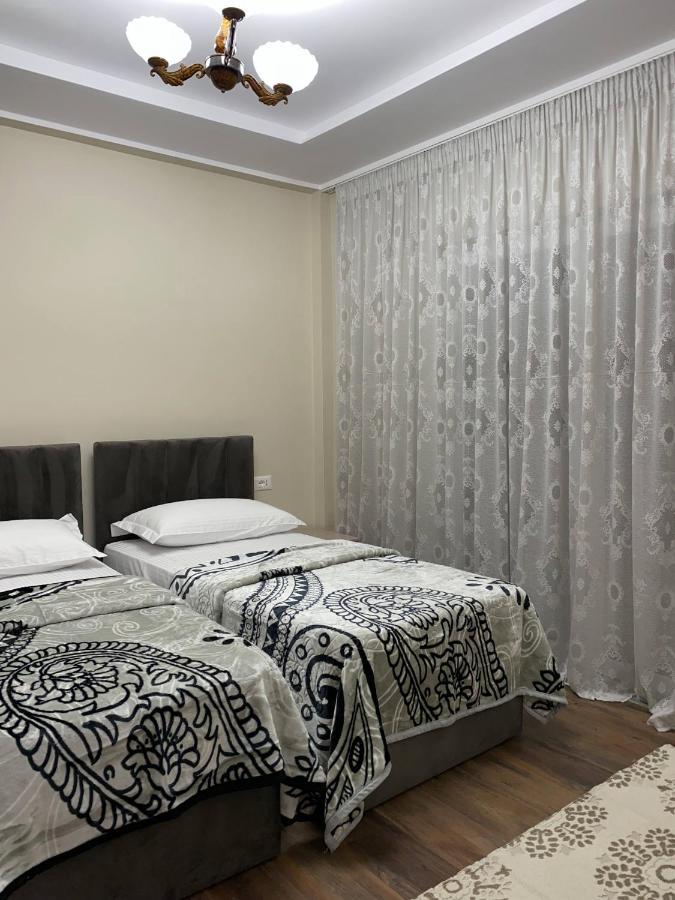 Komatas Modern Apartments In Bllok Area Тирана Экстерьер фото