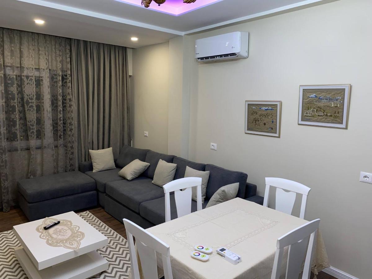 Komatas Modern Apartments In Bllok Area Тирана Экстерьер фото